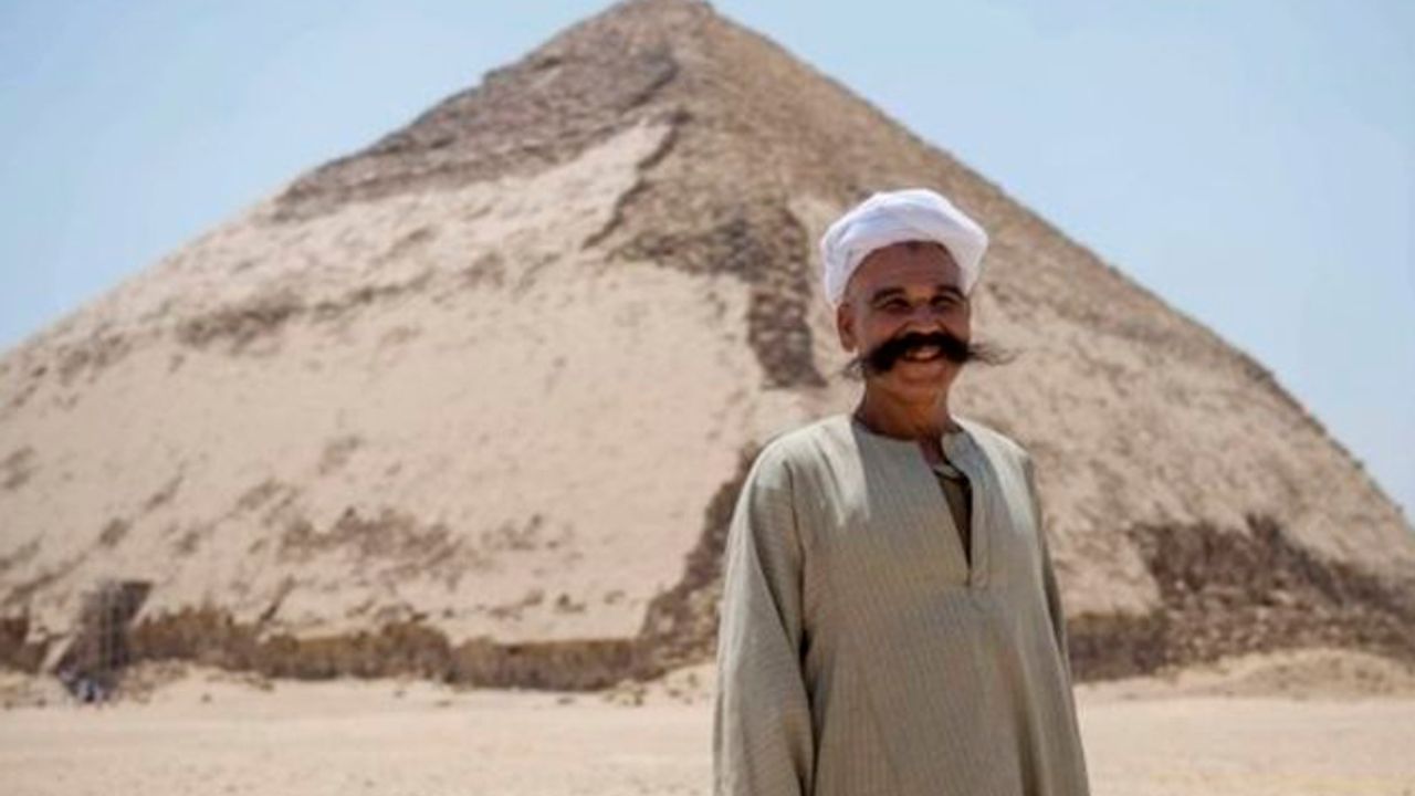 Mısır'da Bent Piramidi ziyaretçilere açıldı