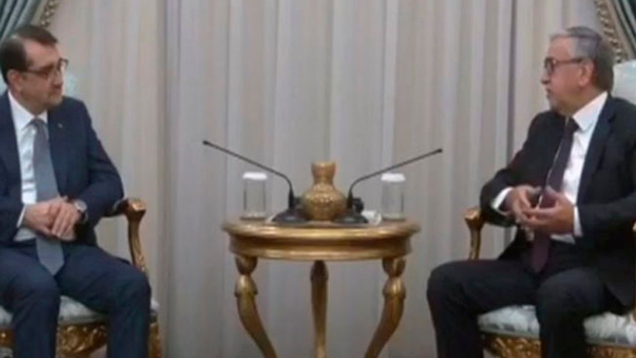 Cumhurbaşkanı Akıncı , TC Enerji Bakanı Dönmez ile biraraya geldi