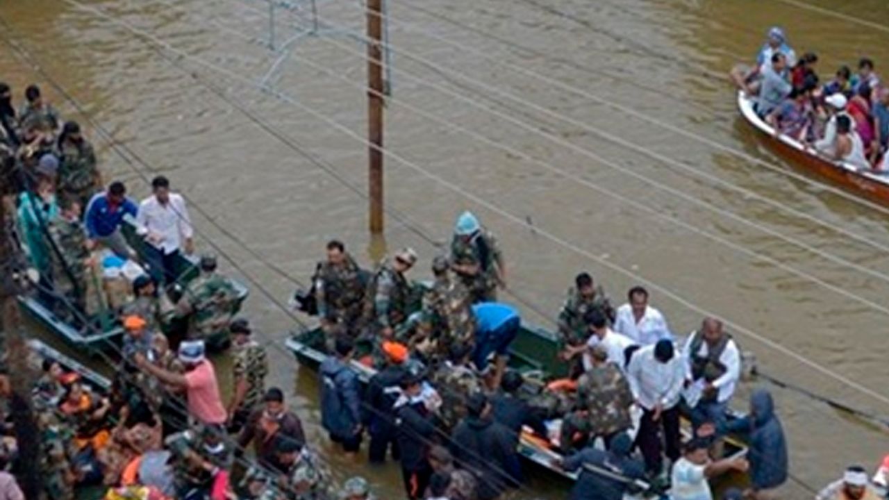 Hindistan'daki sel ve heyelanlarda ölü sayısı 201'e yükseldi