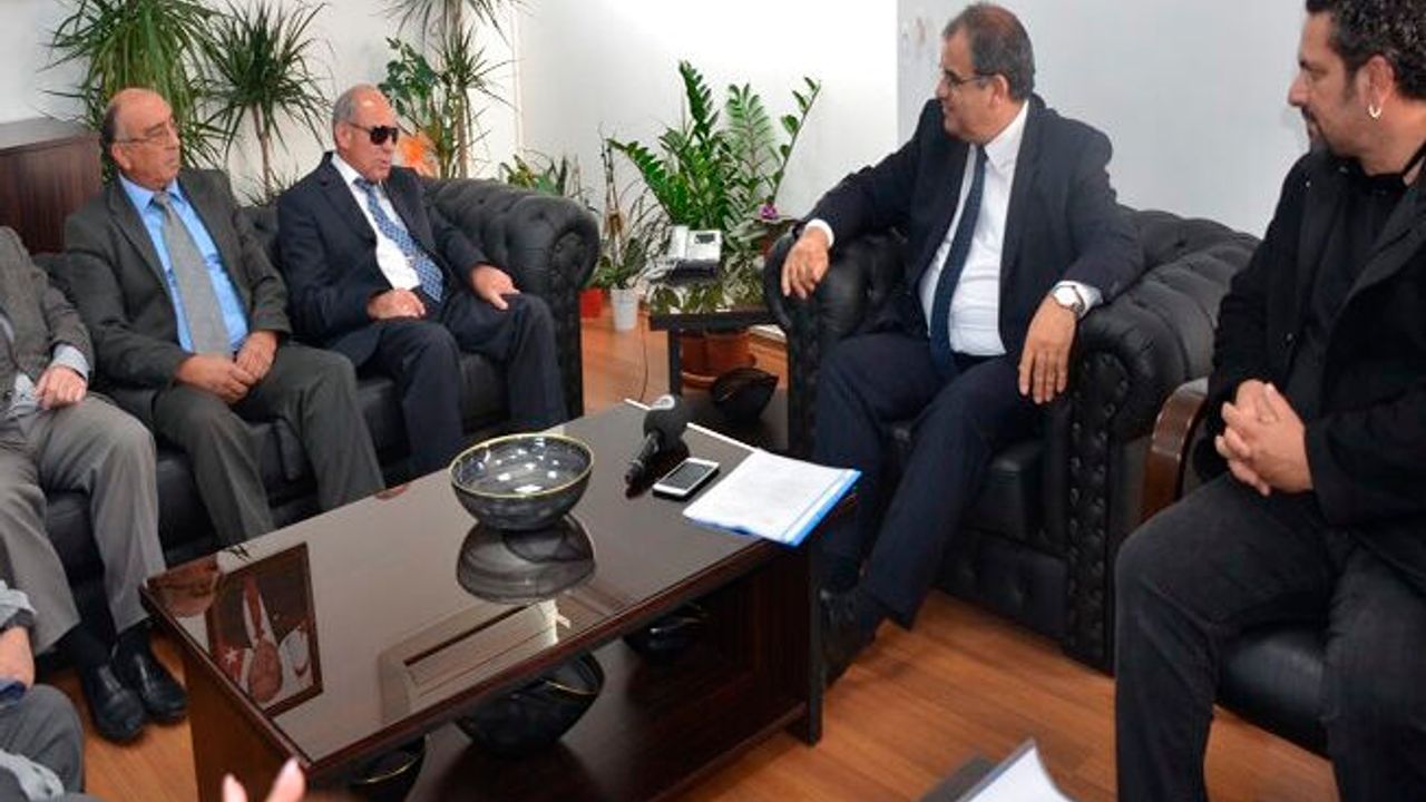 Engelliler Federasyonu yetkilileri Bakan Sucuoğlu’nu ziyaret etti