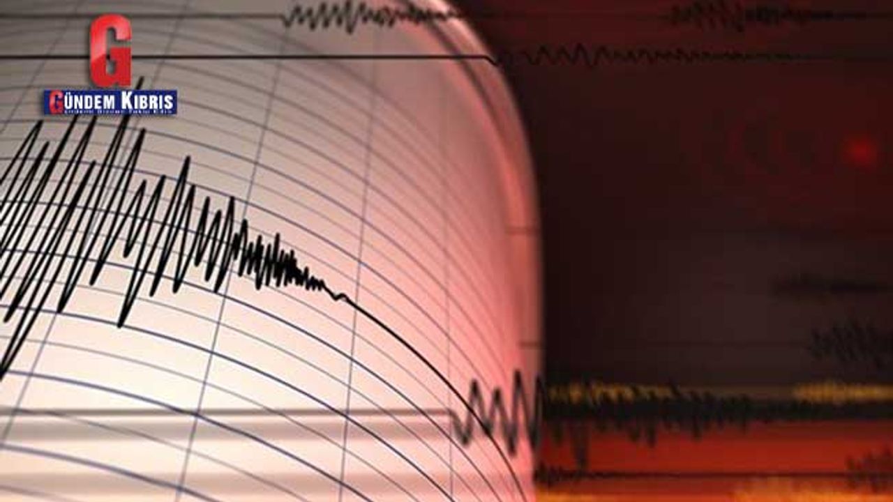 Japonya'da Fukuşima açıklarında 7.1 büyüklüğünde deprem