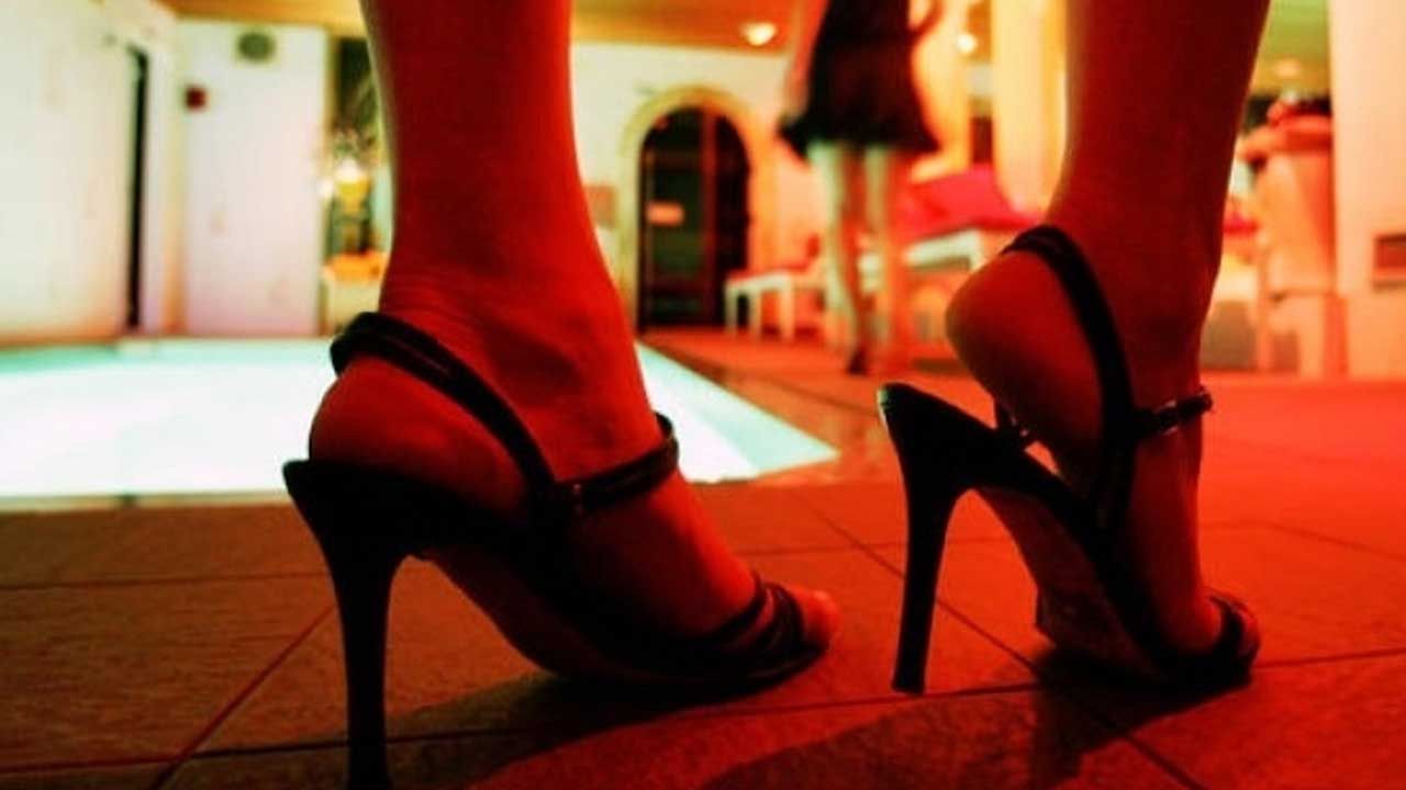 Seks işçisi parasını ödemeyi reddeden adamı polise şikayet etti!
