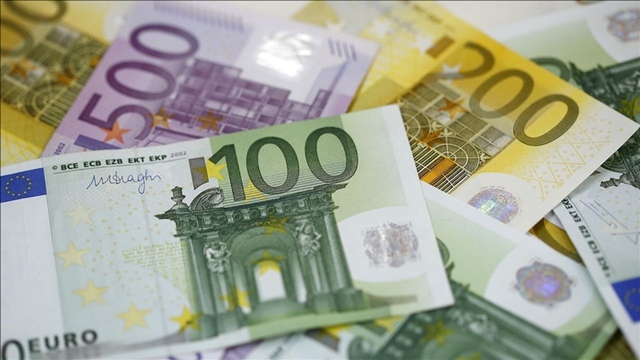 Hırvatistan'da bugün itibarıyla sadece Euro kullanılmaya başlandı