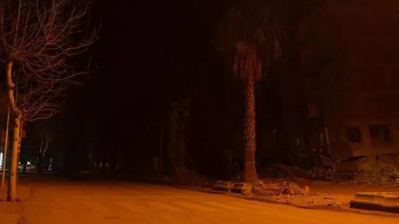 Kahramanmaraş depremin ardından hayalet şehre döndü!