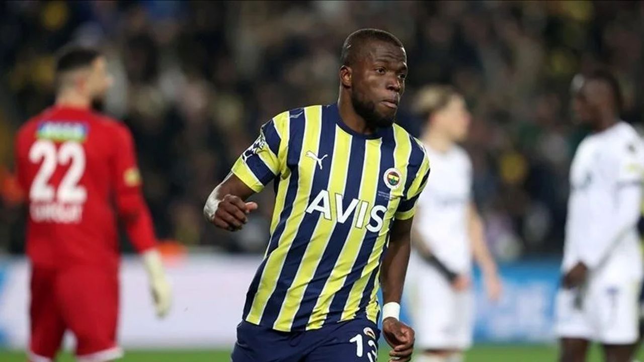 Fenerbahçe-Konyaspor maçında 11'ler belli oldu