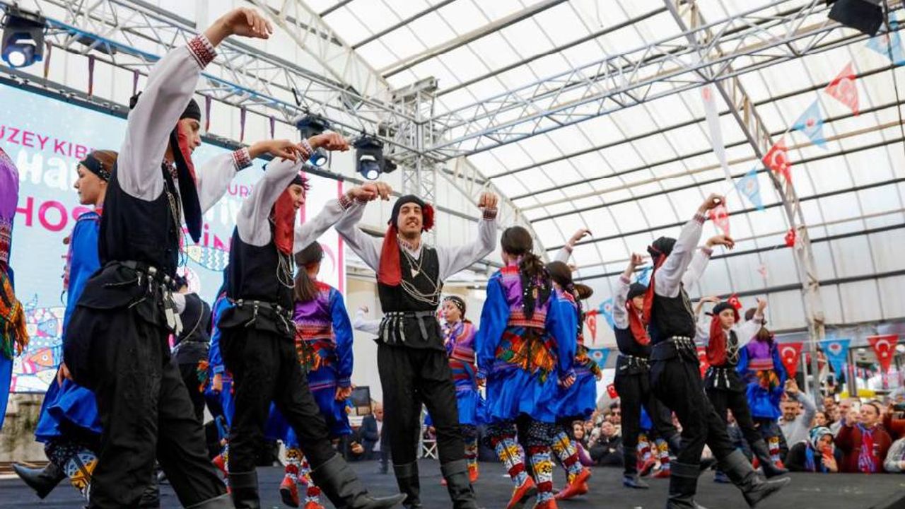 Karadeniz Kültür Derneği'nin geleneksel Hamsi Festivali Girne’de yapıldı