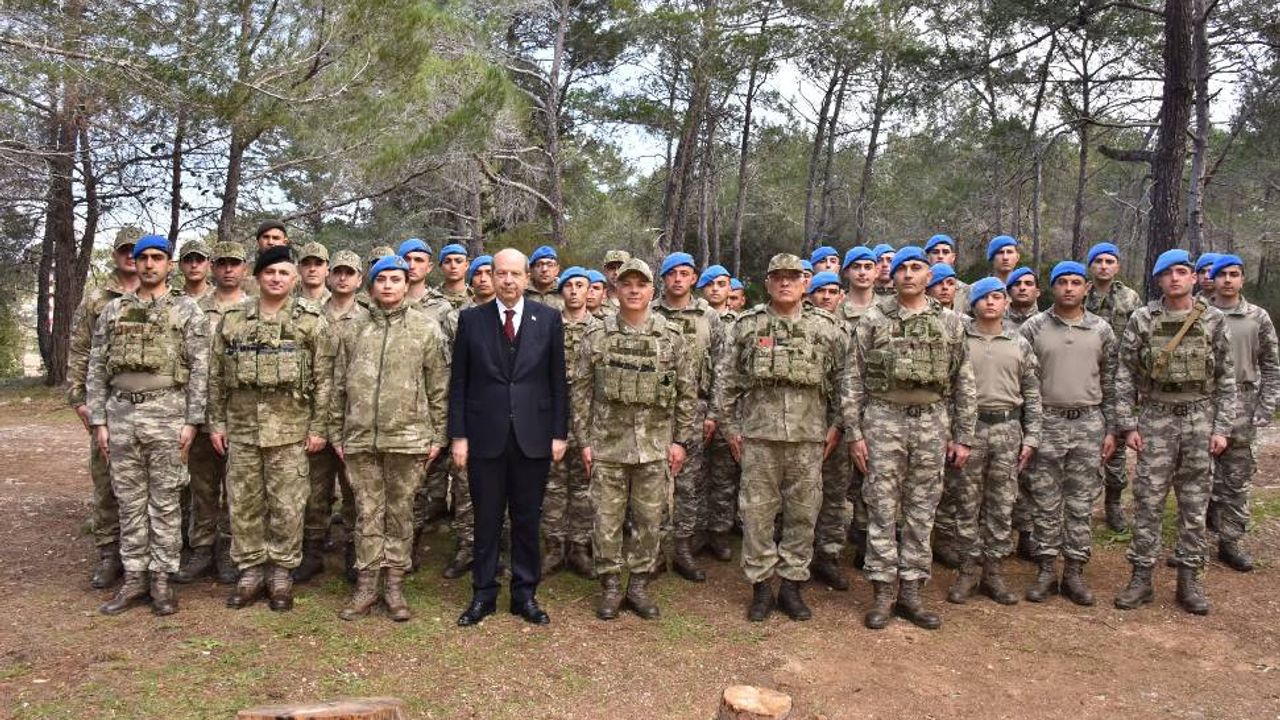 Cumhurbaşkanı Tatar, KTBK 39’uncu Mekanize Piyade Tümen Komutanlığı'nı ziyaret etti