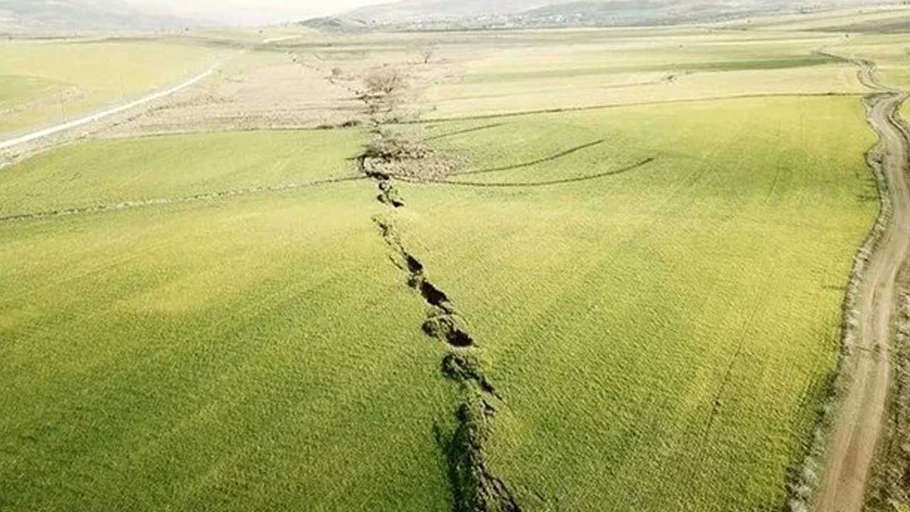 Fayın 1513'teki deprem ile aynı noktadan kırıldığı ortaya çıktı