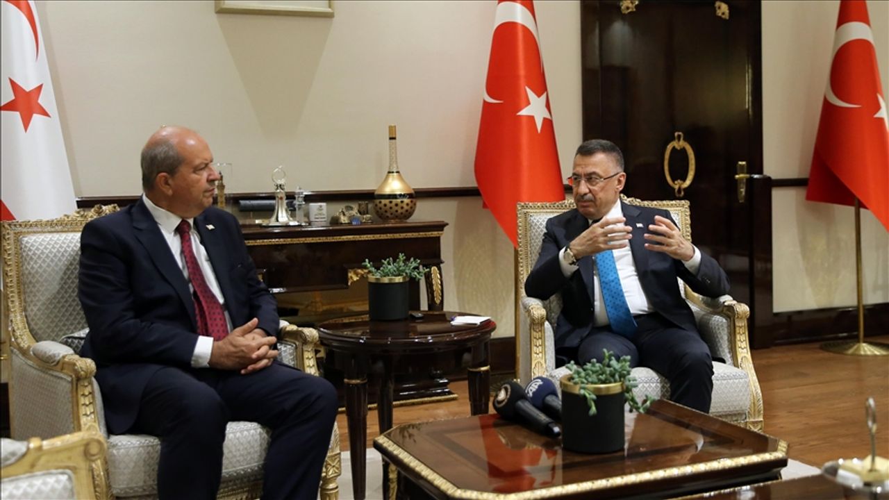 Oktay, Cumhurbaşkanı Tatar'a geçmiş olsun dileklerini iletti