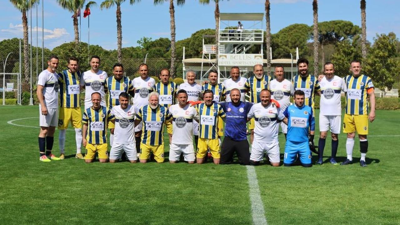 Batmazaoğlu Futbol Masterler Takımı, Antalya'da 3'üncü oldu...
