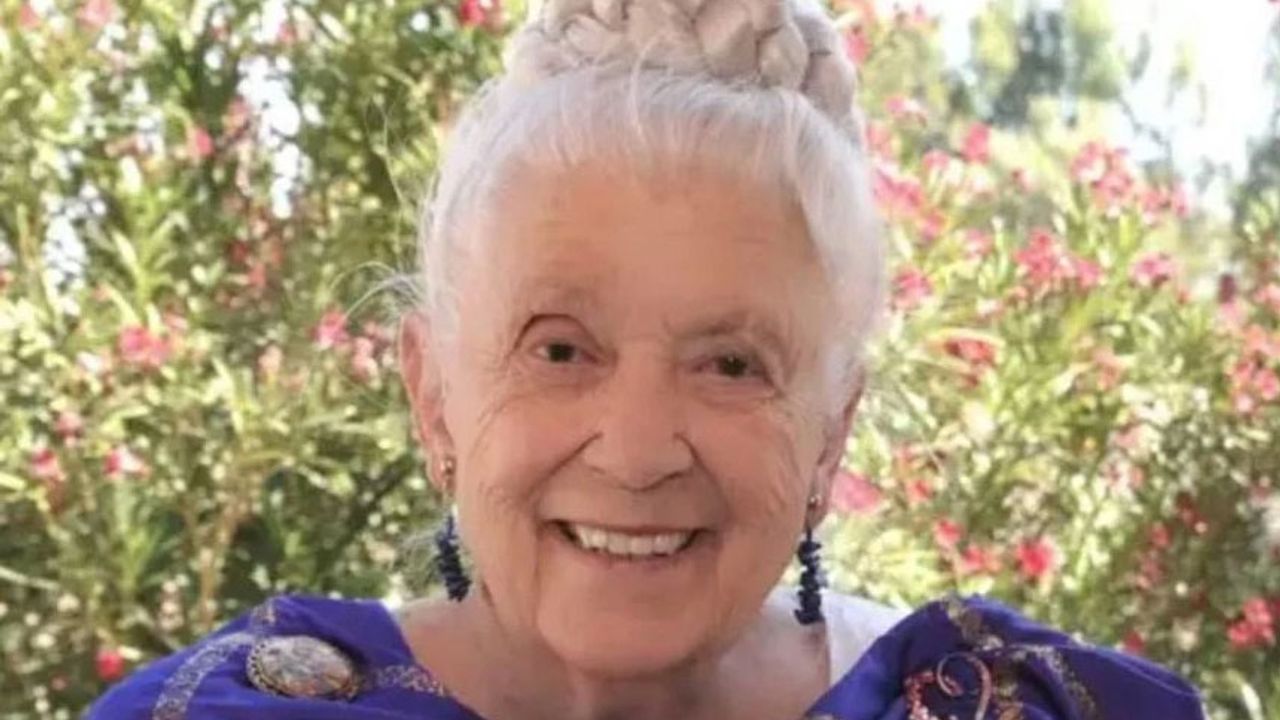 102 yaşındaki doktor, uzun ve mutlu yaşamın tarifini verdi