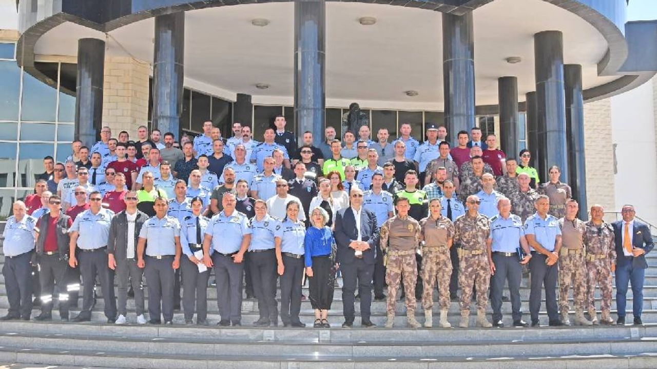 Polis mensuplarına yönelik 'Sosyal Medya İstihbaratı ve Algı Yönetimi’ konferansı gerçekleştirildi