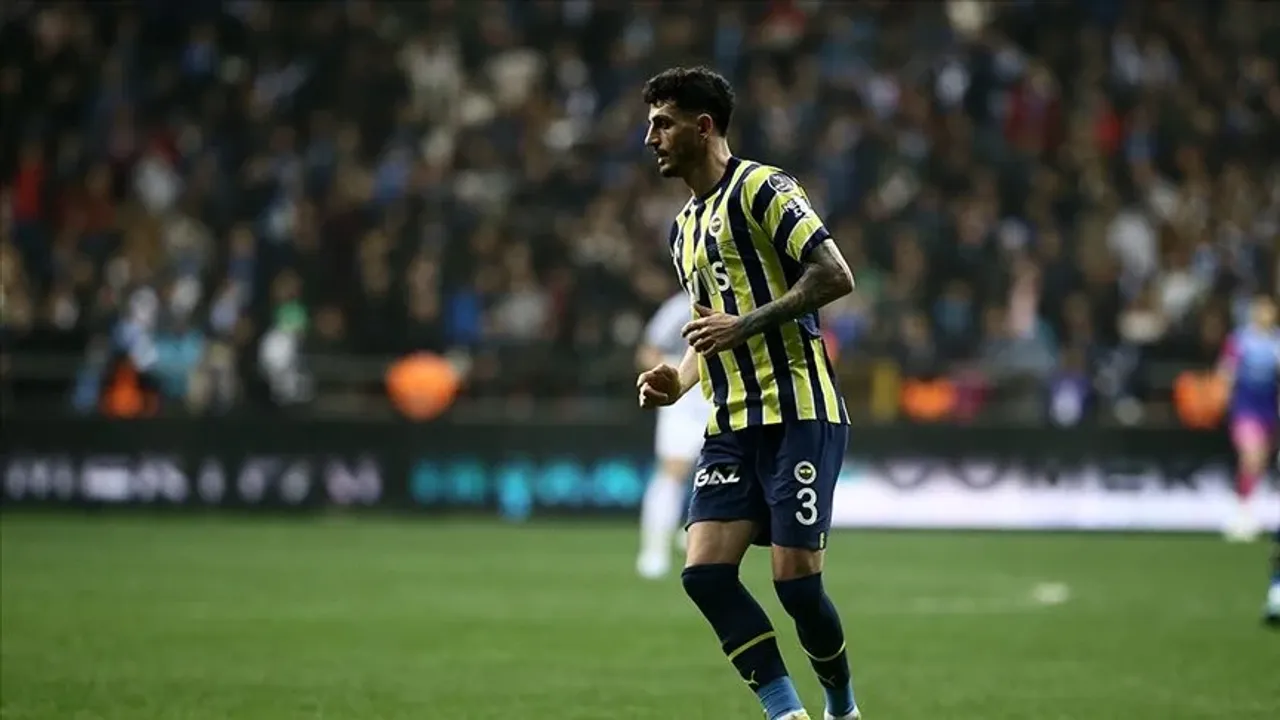 Trabzonspor'dan Fenerbahçeli futbolcu Samet Akaydın'a kınama 