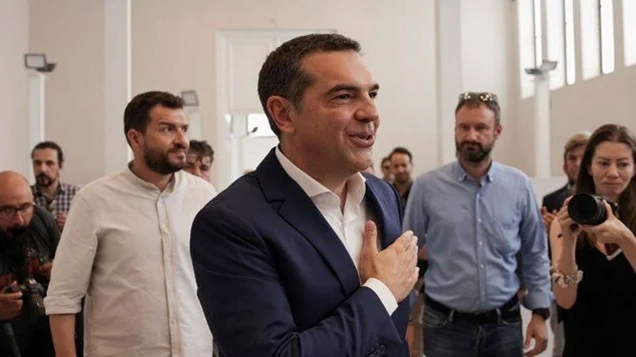 Çipras, parti liderliğini bırakıyor: Nazım Hikmet'in sözleriyle veda etti