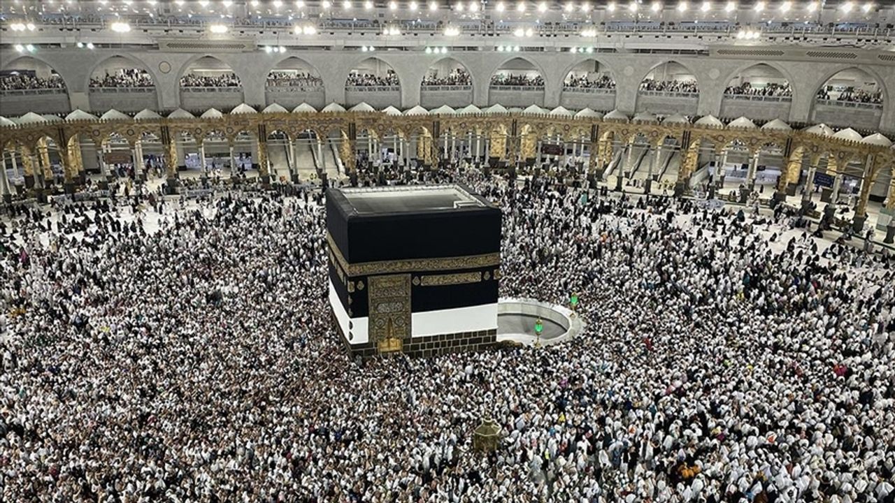 Suudi Arabistan: 54 yılda 99 milyondan fazla kişi hac ibadetini eda etti
