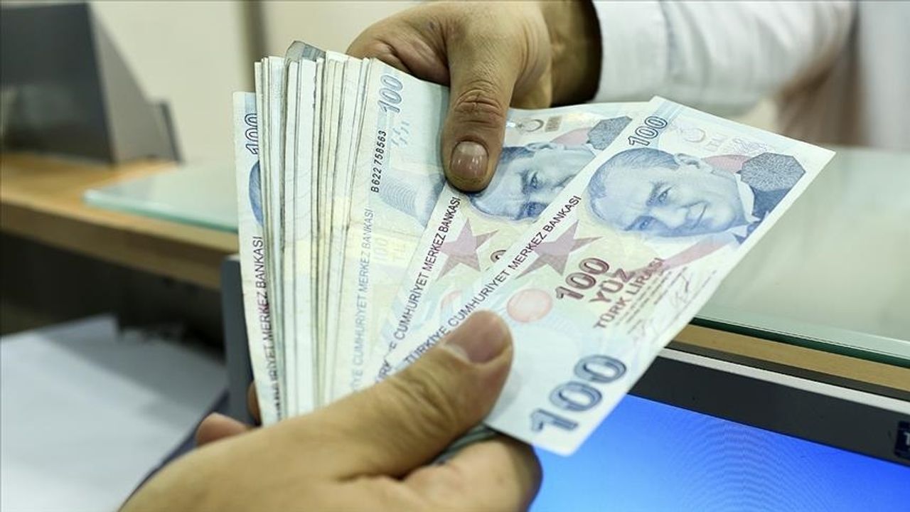 Türkiye’de yeni asgari ücret için mesai başlıyor 
