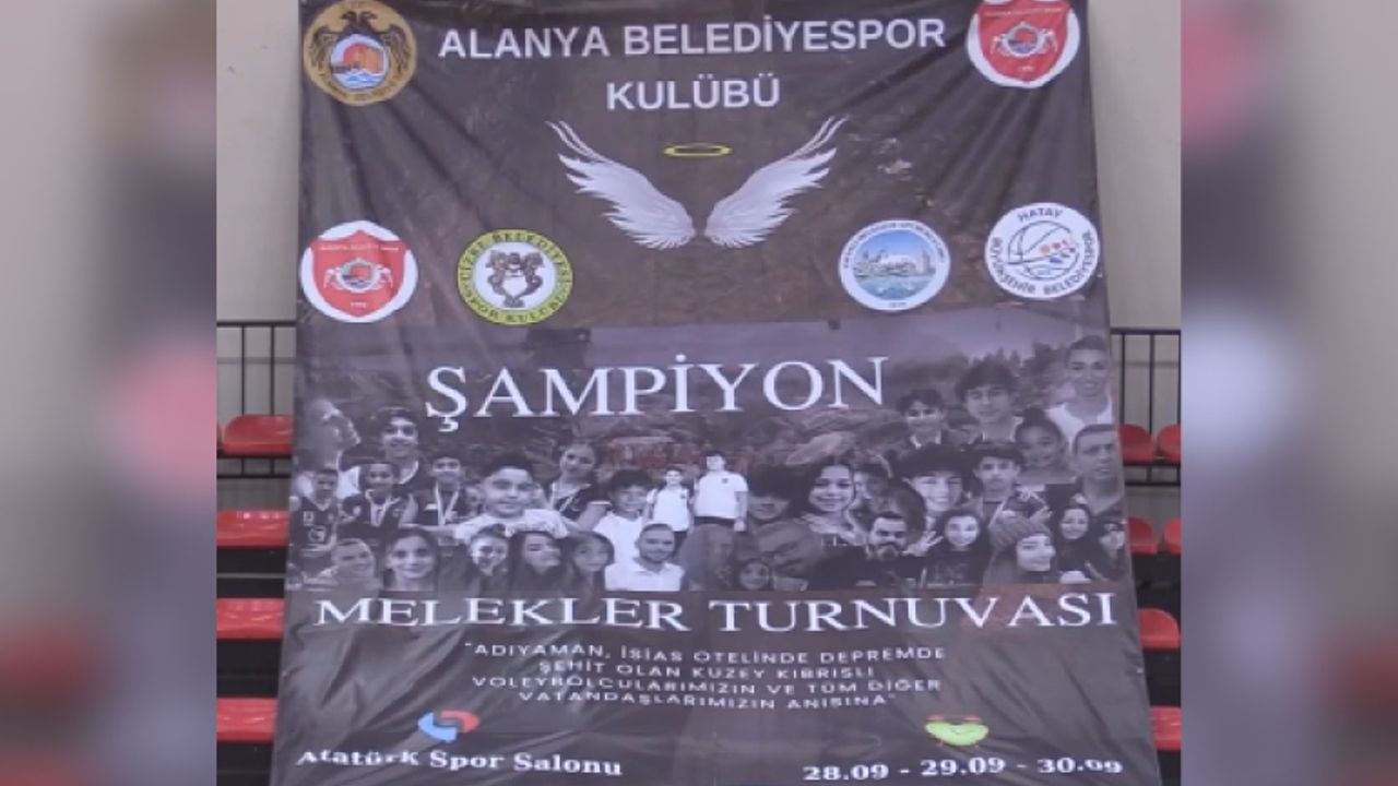 "Şampiyon Melekler Veleybol turnuvası" Alanya'da devam ediyor