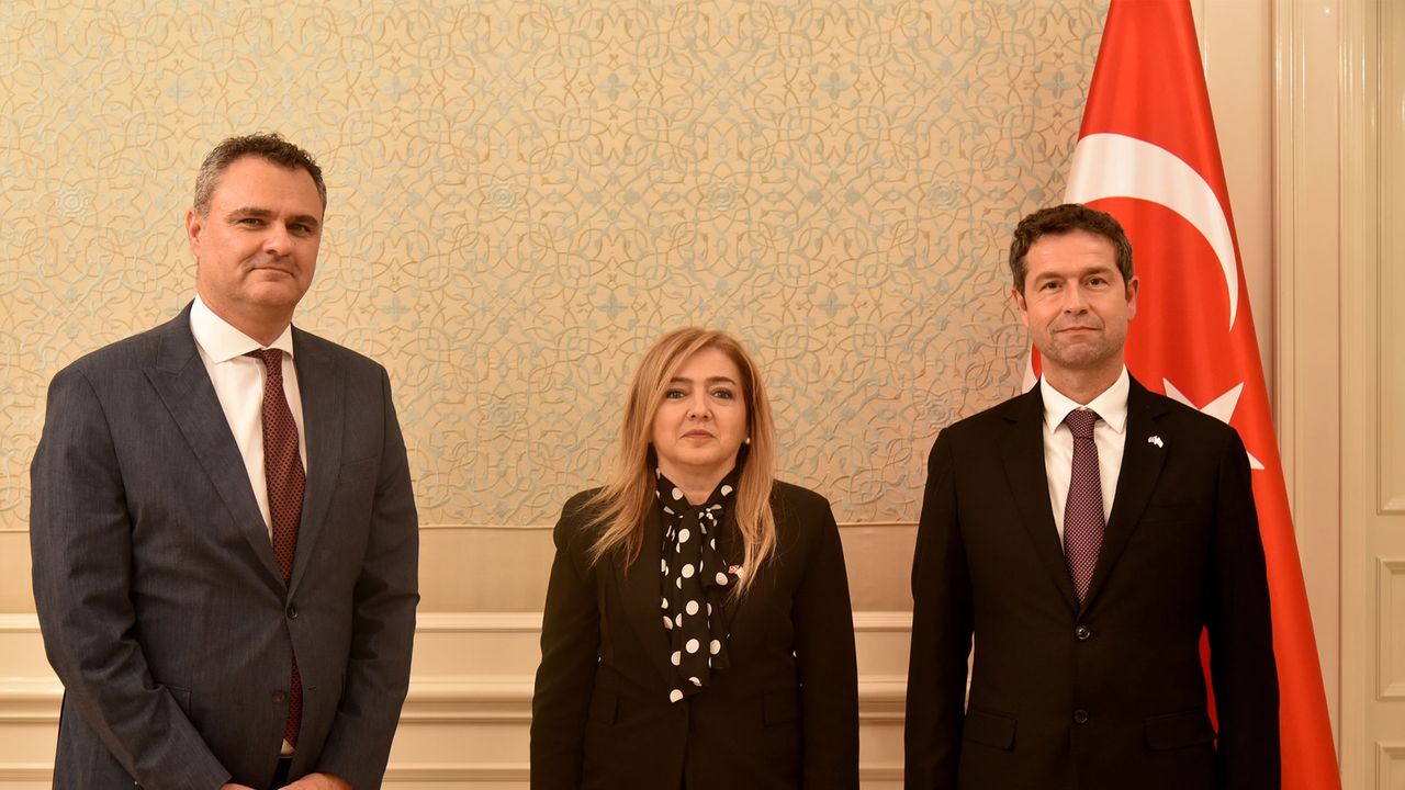 Ombudsman Varol, TC Abu Dabi Büyükelçisi Tunçer ve TC Dubai Başkonsolosu Şaylan’ı ziyaret etti