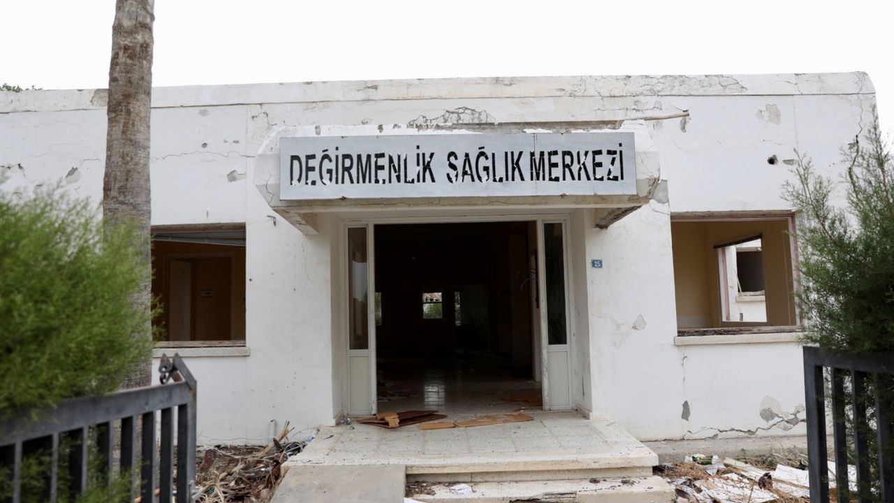 Değirmenlik Sağlık Merkezi binası yıkıldı