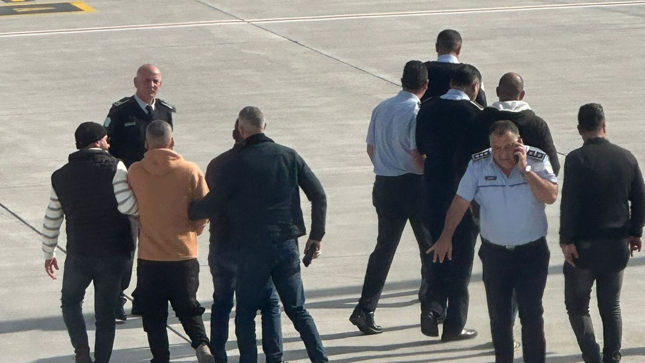 Uçak geri döndürüldü... Kurşunladı, kaçmak üzereyken Ercan'da tutuklandı!