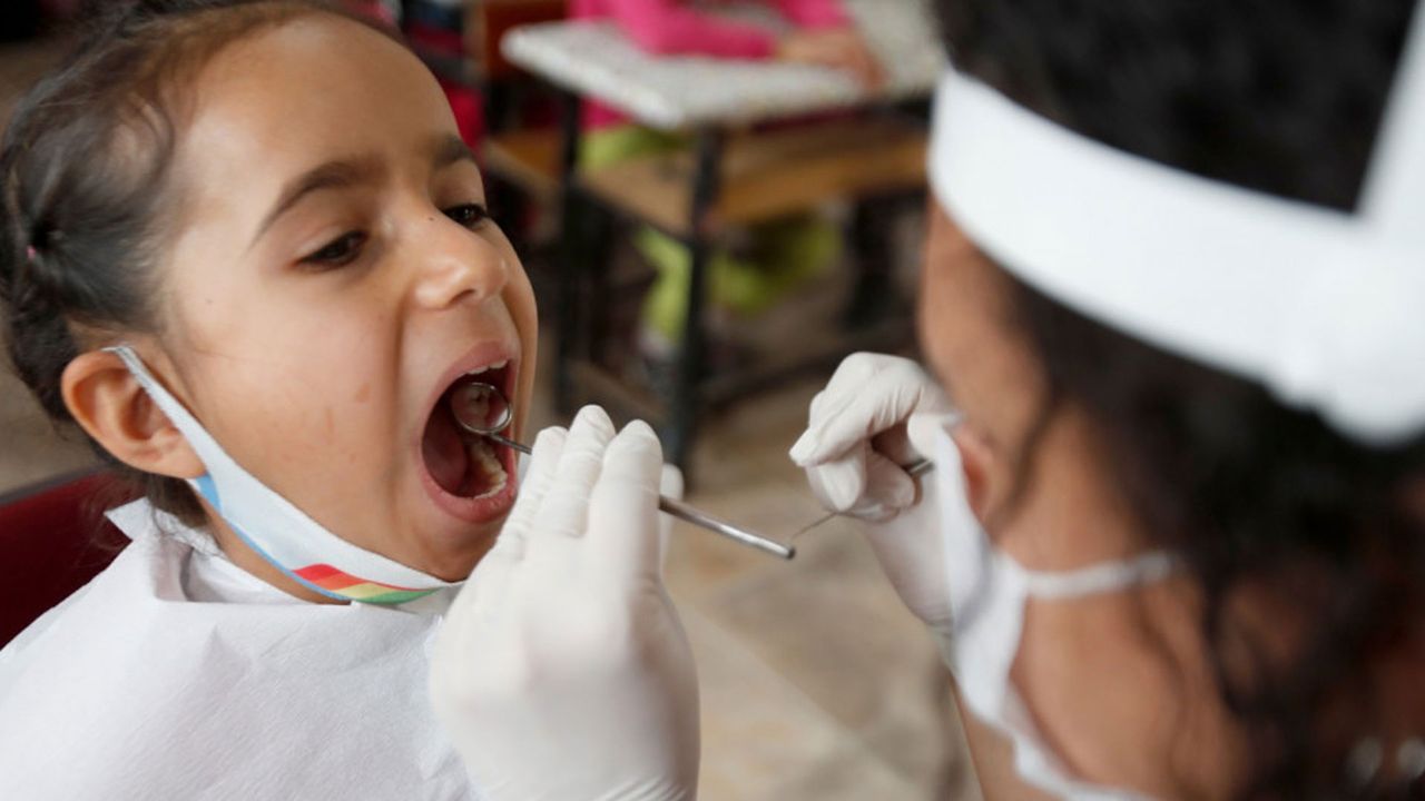 Sağlık Bakanlığı okullarda ağız ve diş taramalarına başlıyor...
