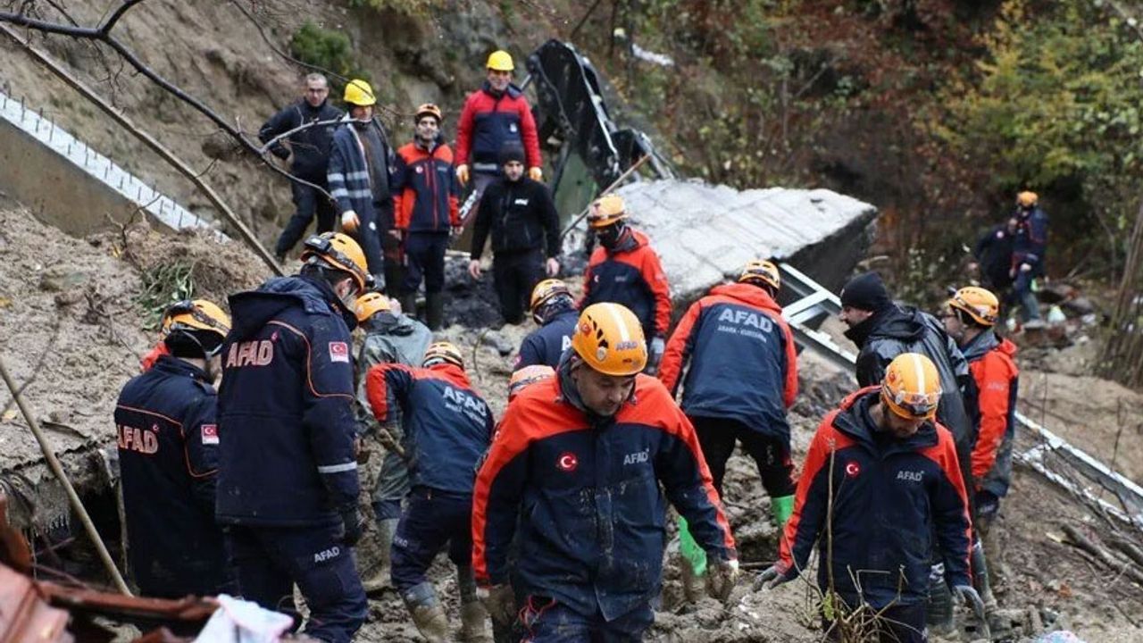 Zonguldak'ta heyelan: Kayıp 2 kişinin cansız bedeni bulundu