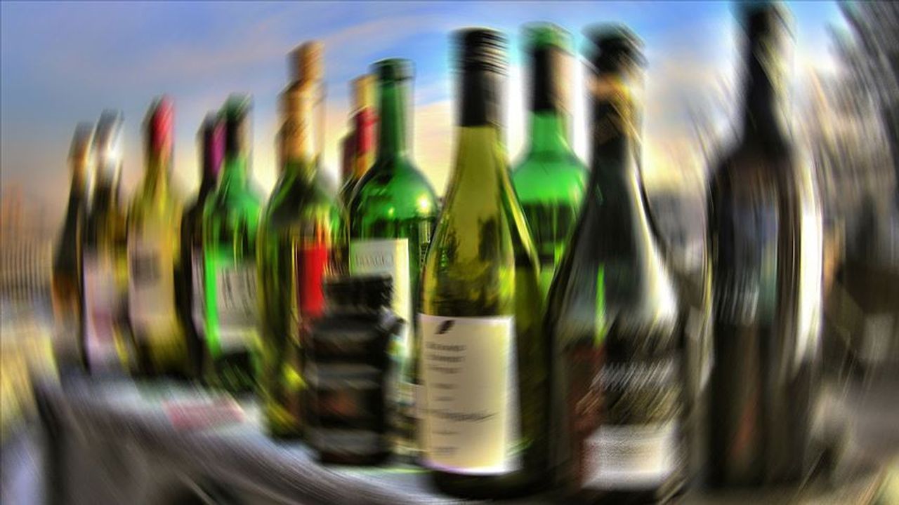 Araştırma: Alkolik olabilir misiniz?