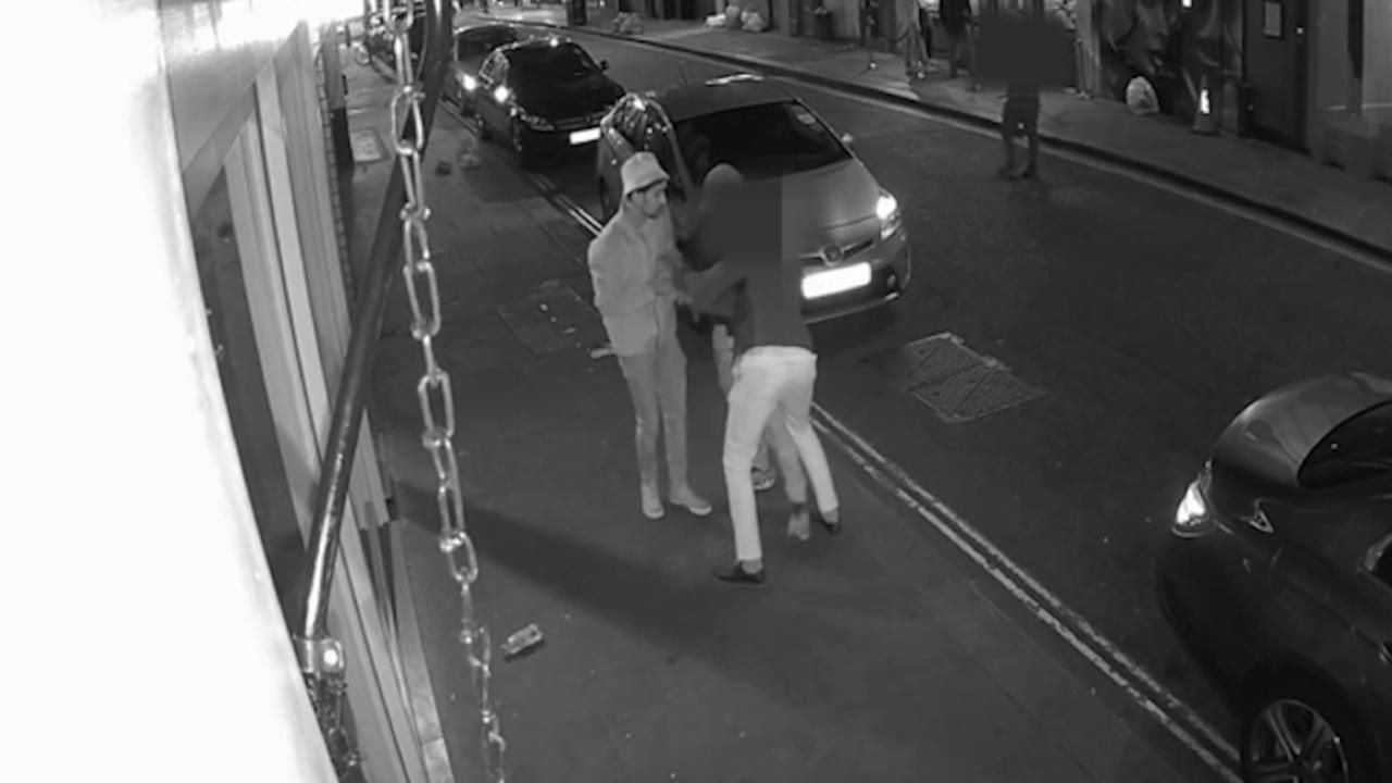 Londra sokaklarında hırsızlar, 2022'de 6 ayda 4 milyon sterlinlik lüks saat çaldı