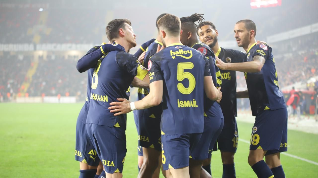 Batshuayi attı Fenerbahçe turladı