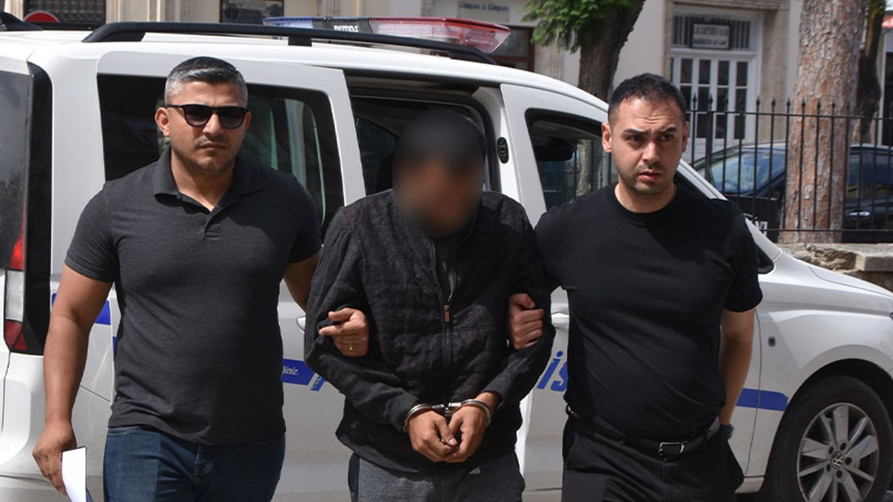 Acil Servis'in altını üstüne getirdi!