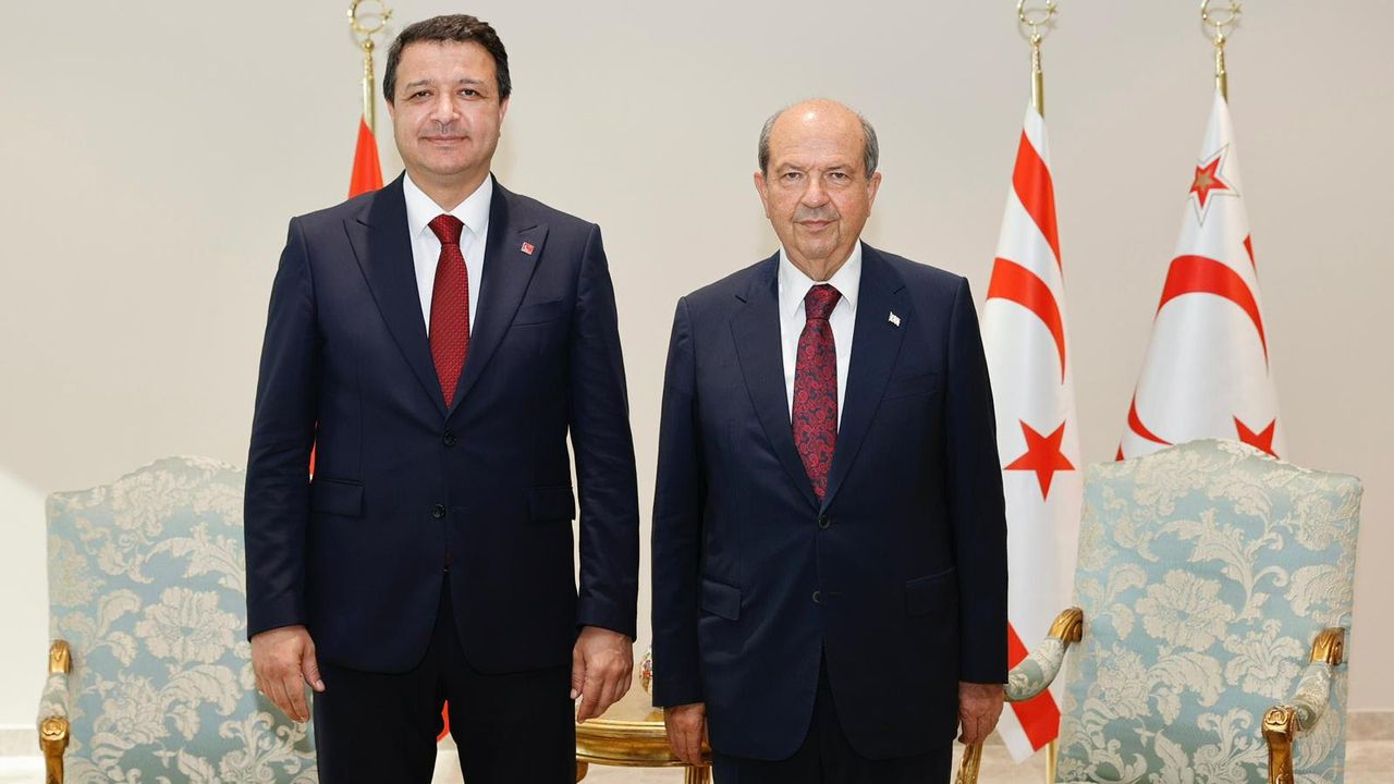 Tatar, Saadet Partisi Genel Başkanı Arıkan ve beraberindeki heyeti kabul etti