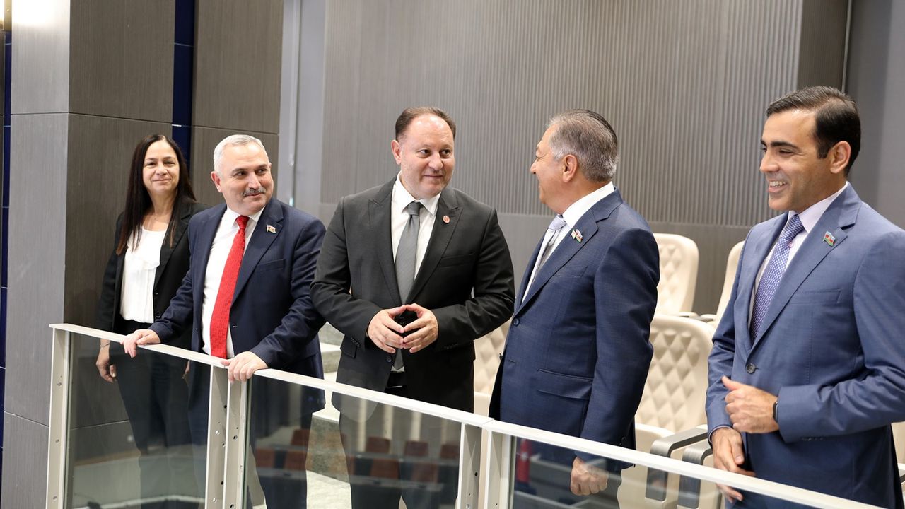 Öztürkler, Azerbaycan heyetini kabul etti