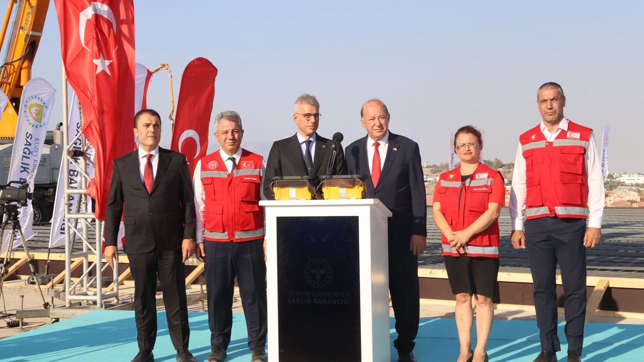 Erdoğan’ın katılımıyla hastanenin temeli atıldı, çevre yolu açıldı