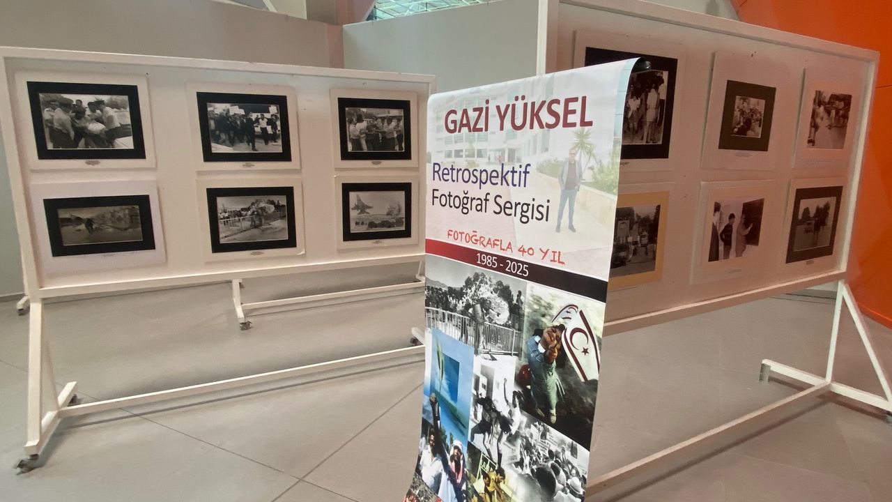 Gazi Yüksel’in Retrospektif sergisi Ercan Havalimanı’nda açıldı
