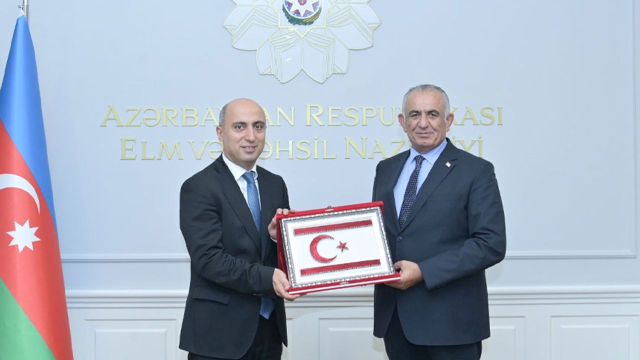 Milli Eğitim Bakanı Çavuşoğlu, Bakü’de temaslarda bulunuyor