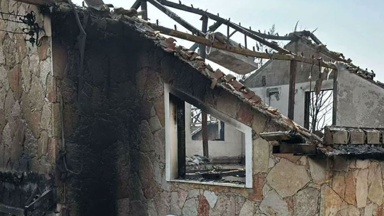 Rum basınına göre, "1974 sonrası Kıbrıs'ın en büyük yangını"...