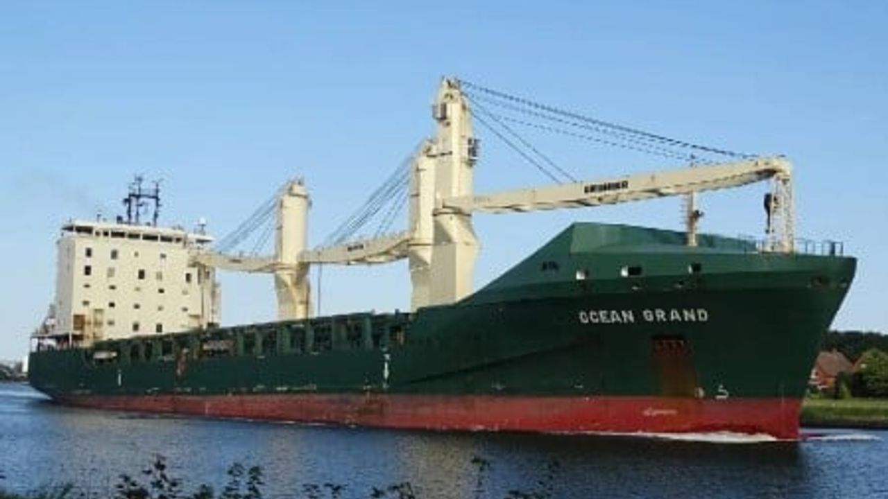 Rum örgütler silah yüklü geminin Limasol’a yanaşmasını istemiyor