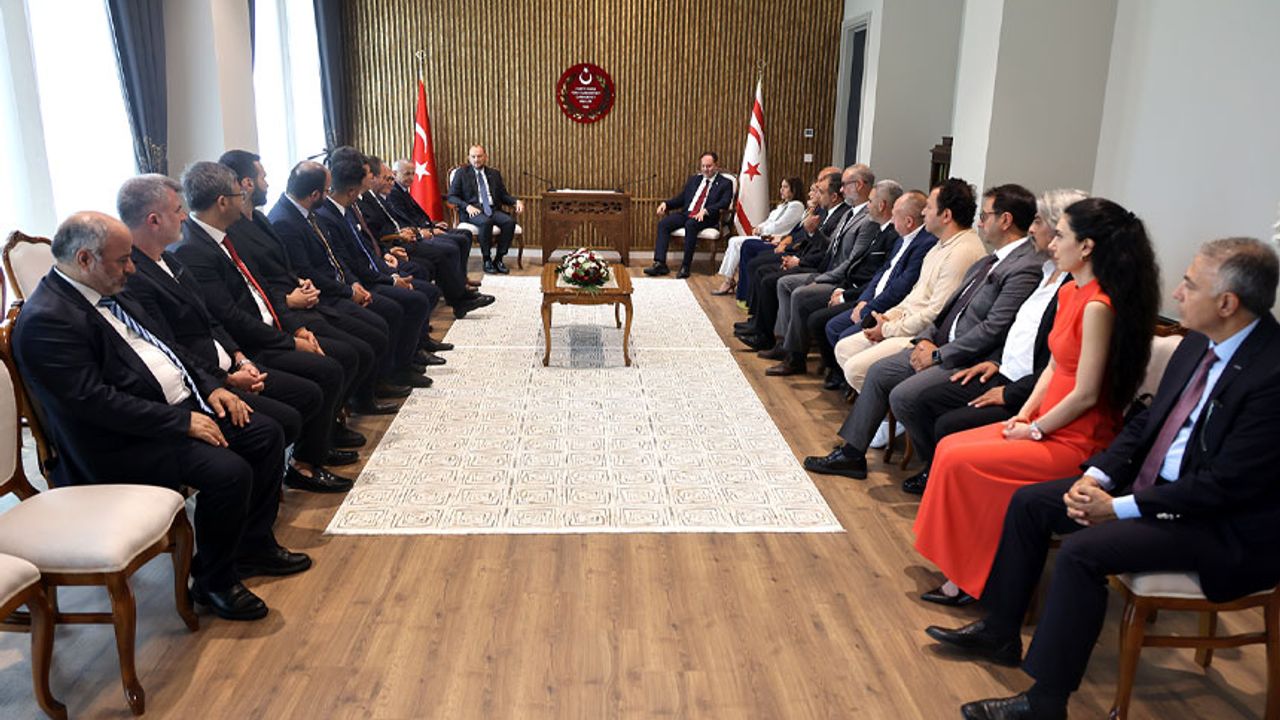 Meclis Başkanı Ziya Öztürkler, MÜSİAD heyetini kabul etti