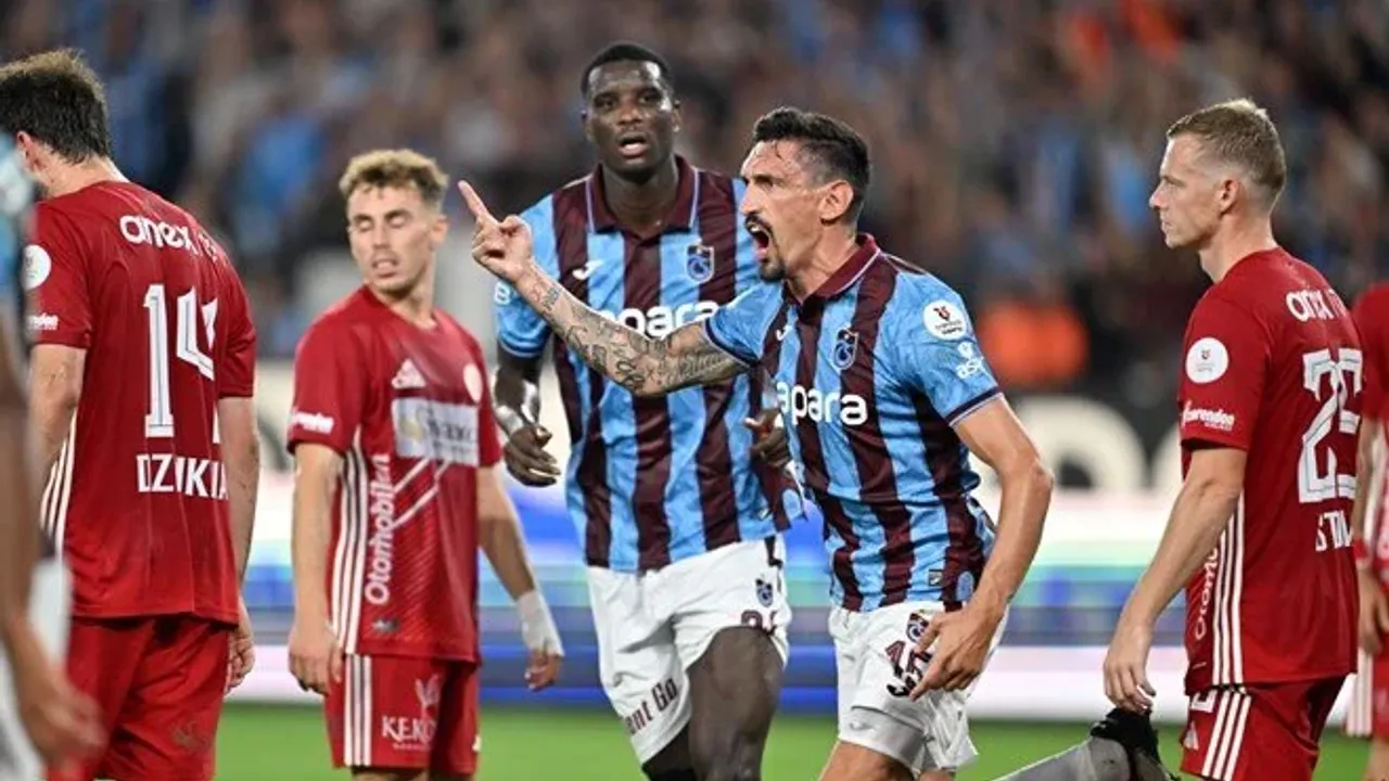 Fırtına 3'te 3 yaptı: Trabzonspor, Antalyaspor'u da yendi!