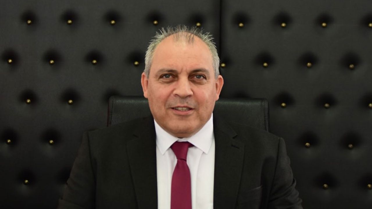 “Yüzme Bilmeyen Kalmasın” kursları Lefkoşa Çocuk Yuvası çocuklarıyla devam edecek