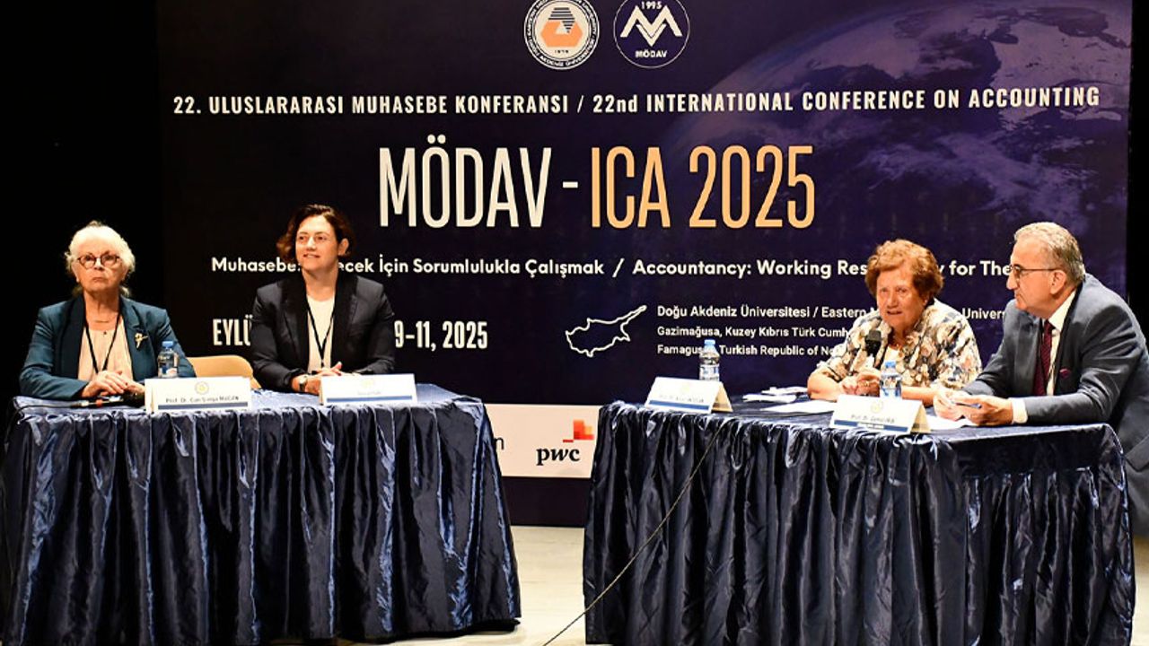 DAÜ’de “22. Uluslararası Muhasebe Konferansı” düzenlendi