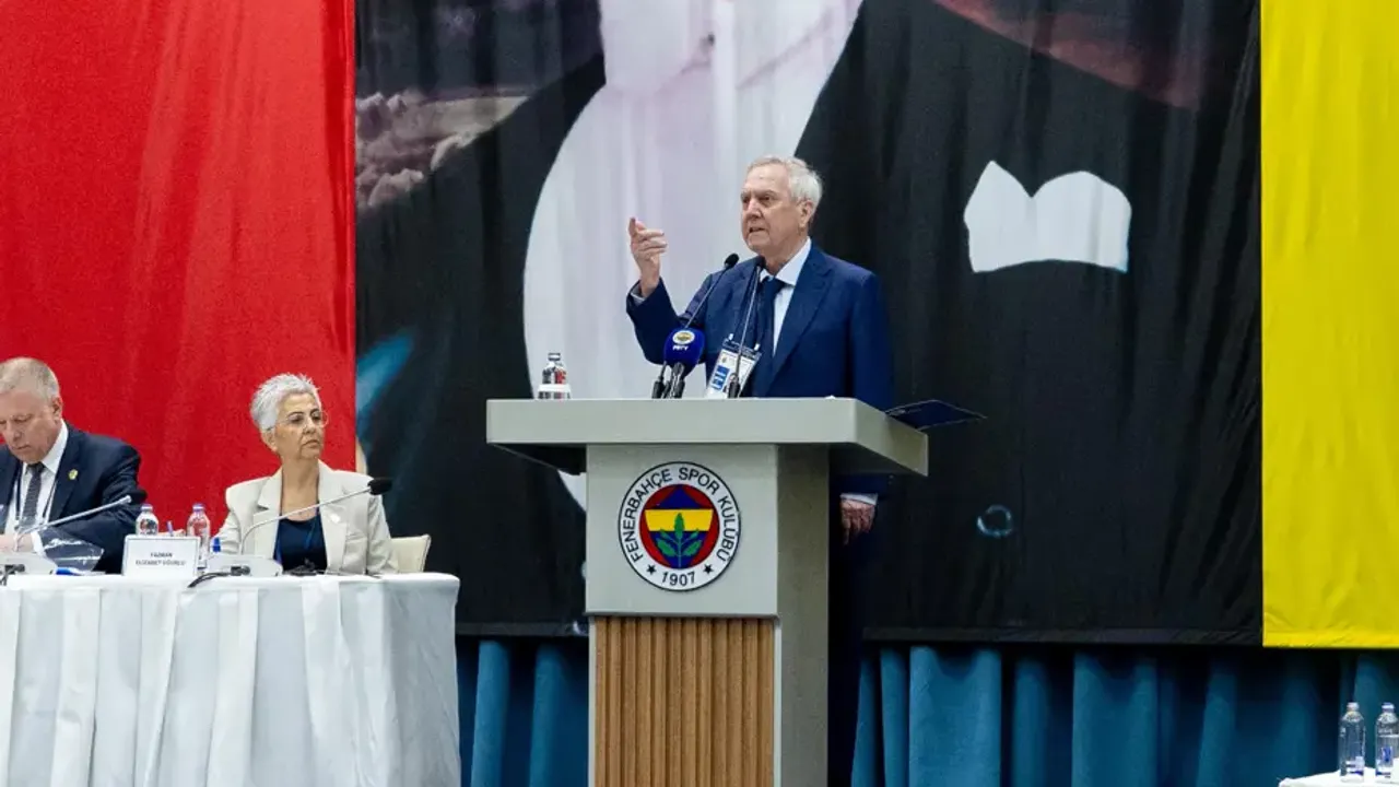 Fenerbahçe Yüksek Divan Kurulu toplantısında gerginlik