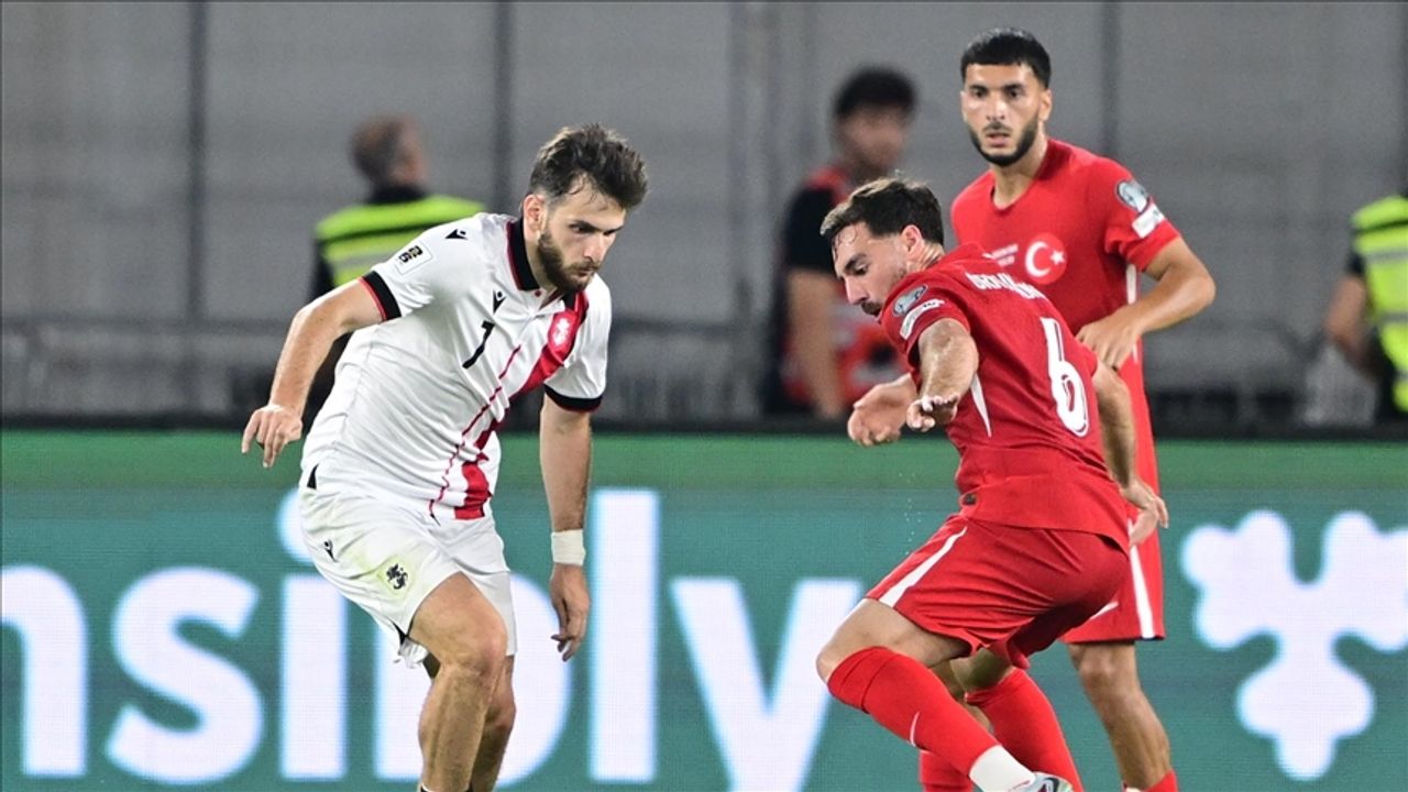 Türkiye-Gürcistan maçını Romanyalı hakem Radu Petrescu yönetecek