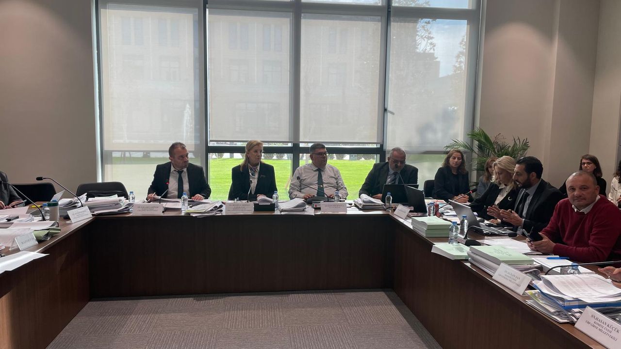 Komitedeki bütçe görüşmelerinde son gün… Maliye Bakanlığı bütçesi görüşülüyor...