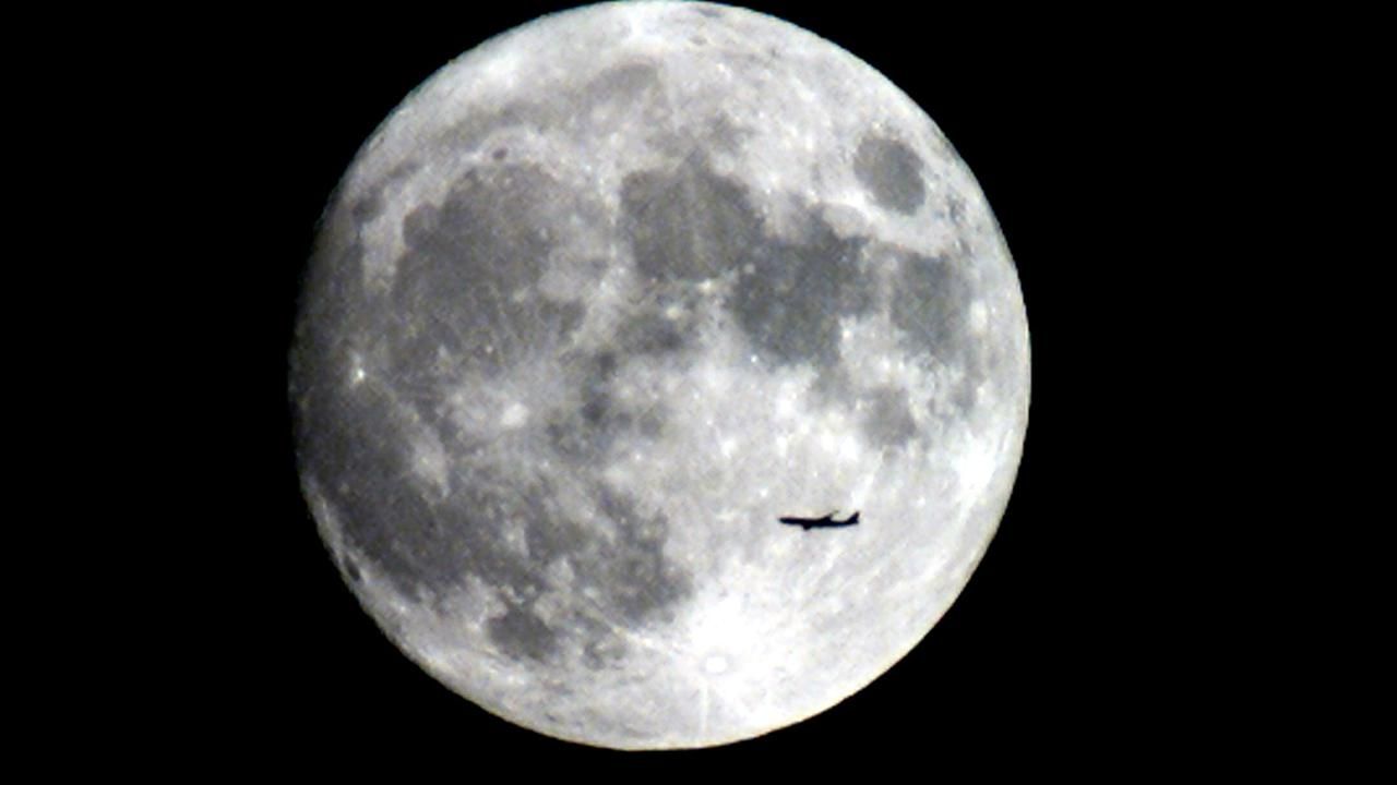 NASA Ay yüzeyine nükleer reaktör kurmayı planlıyor