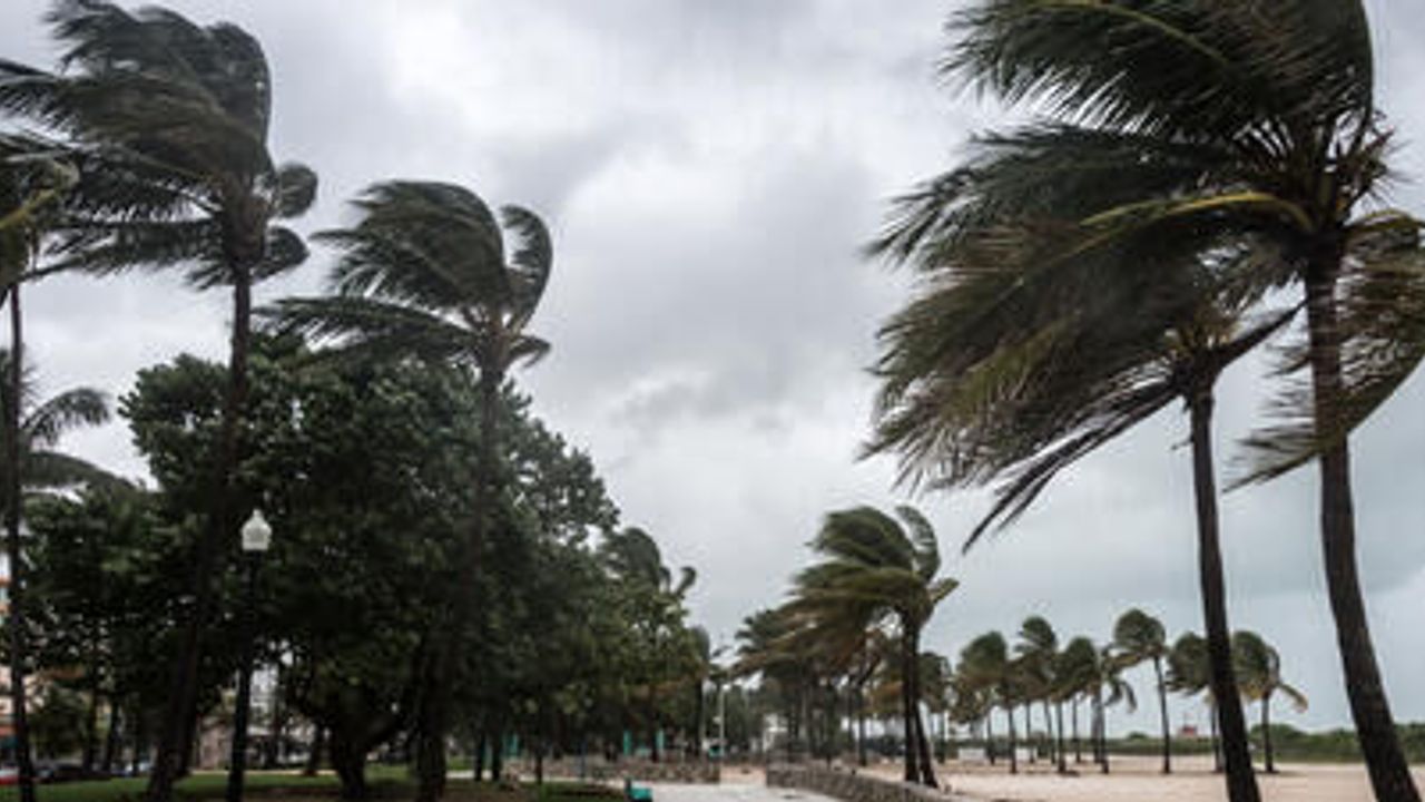 Meteorolojiden fırtınamsı rüzgar uyarısı