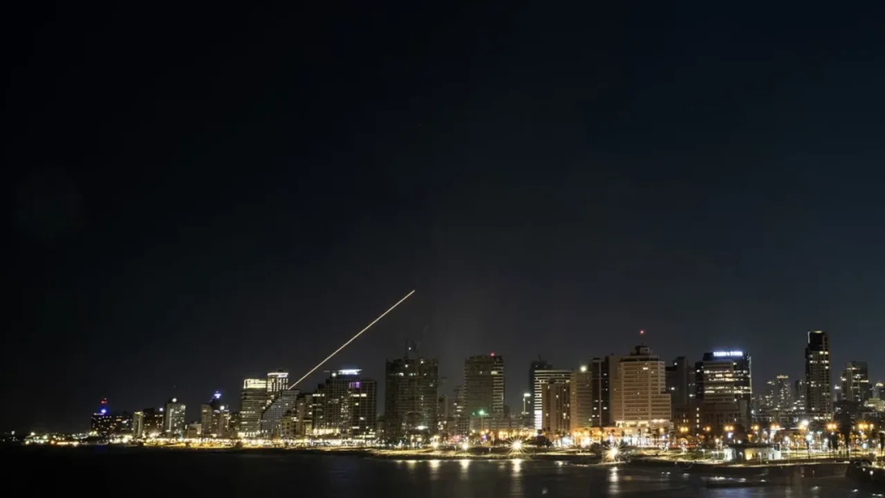 İran’dan yeni füze saldırısı!