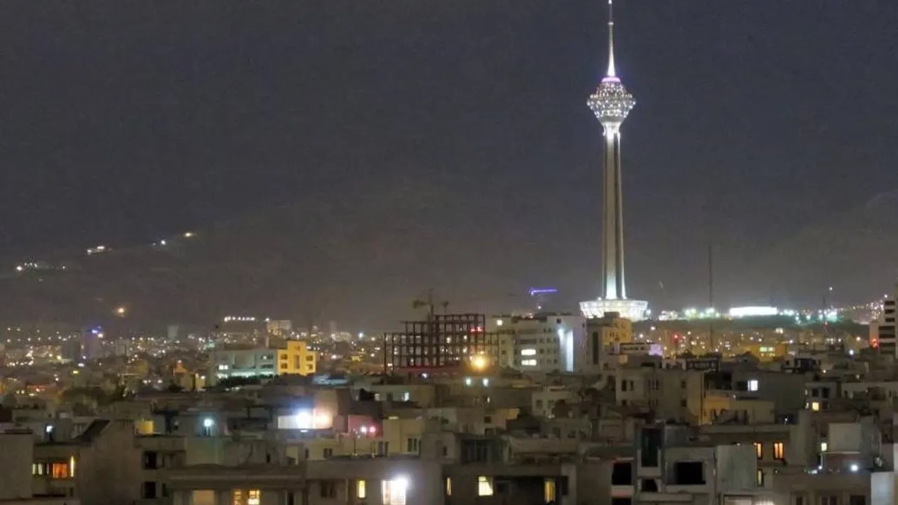 Tahran'a zehirli yağmur yağıyor