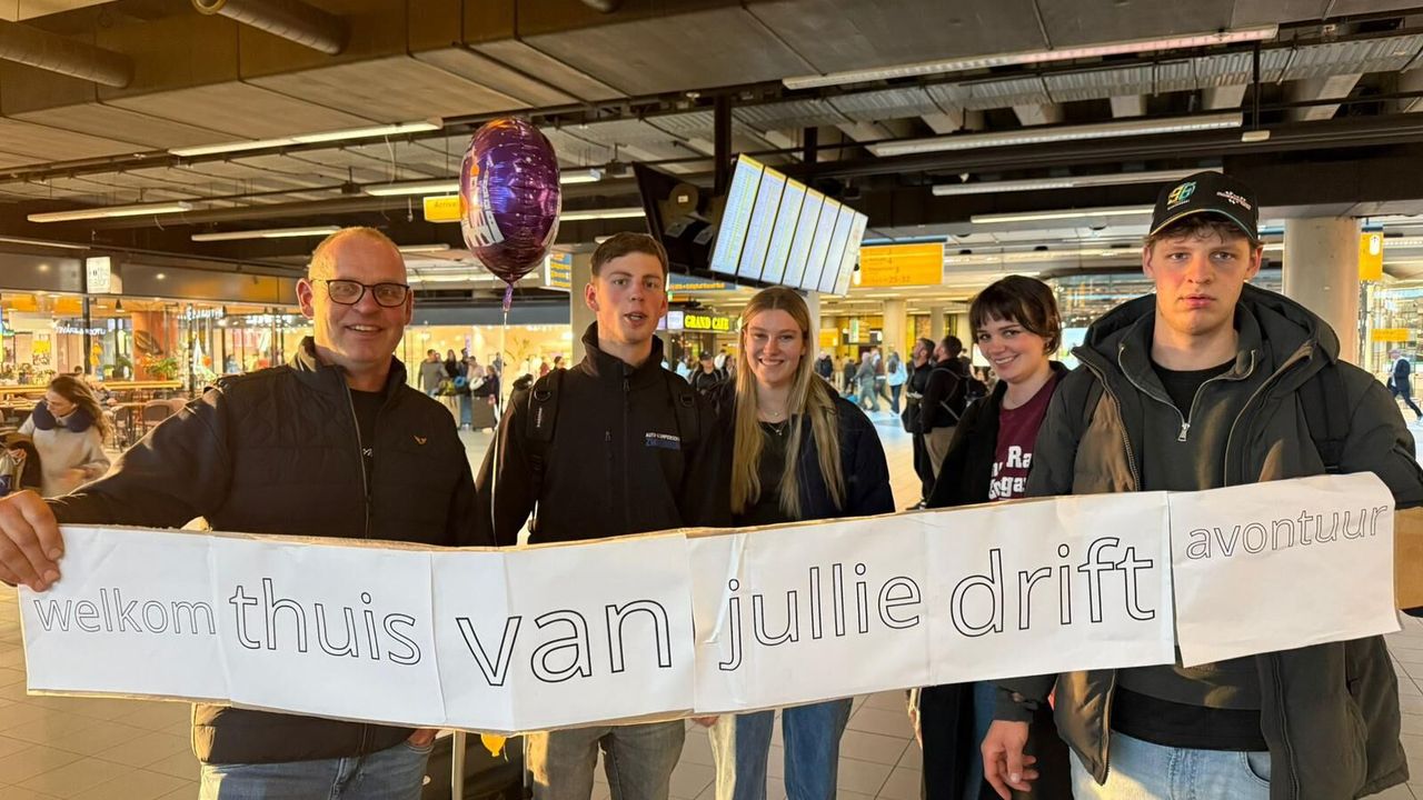 Drift Neu, Hollandalı pilotları ülkelerine uğurladı