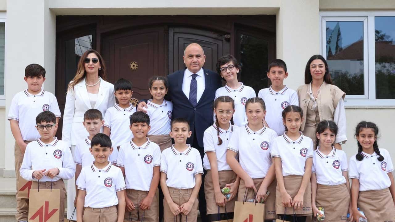 Başçeri, Şehit Yalçın İlkokulu öğrencilerini kabul etti: "Çocuklar, geleceğin teminatıdır"